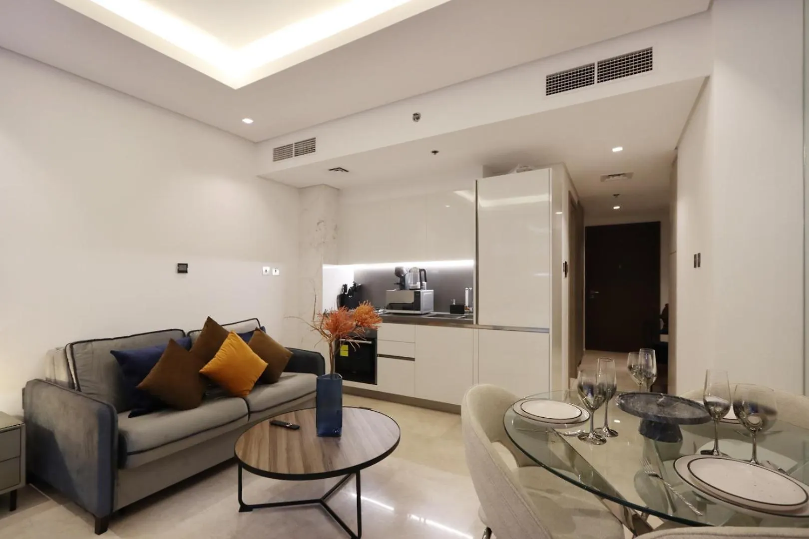 Livbnb-Studio In Stellar Location, Business Bay Dubai United Arab Emirates